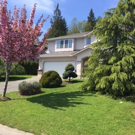 Xanadu Garden Suite Sooke Exterior photo